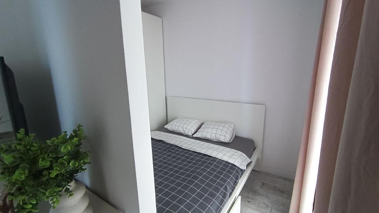 Apartament Niedaleko Centrum Warszawy Warszawa Exteriör bild
